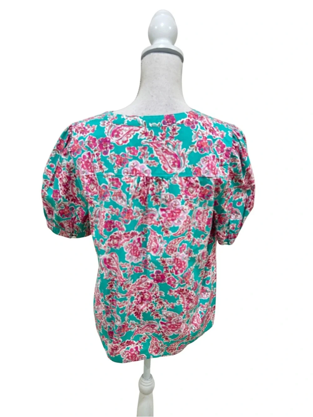 J. Crew vibrant crew